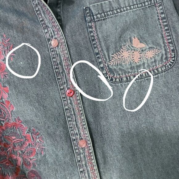 Vintage 90s Western Cottagecore Grandmacore Pink Embroidered Denim Blouse Medium - Picture 4 of 11